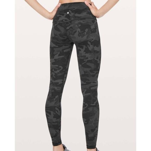 Lululemon Align Legging Black Camo - Picture 1 of 6